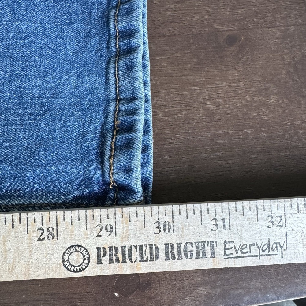 Levi's 505 Regular Fit Straight Leg Jeans Blue 32x30 Mens Denim Classic - Picture 8 of 9